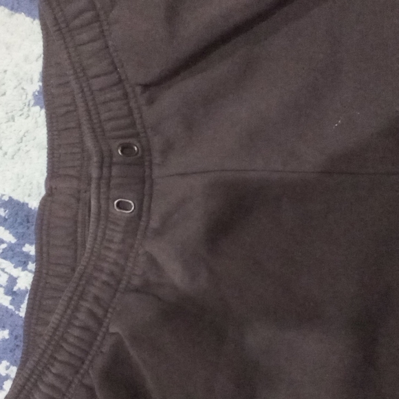 Adidas sweat pants - Picture 3 of 4